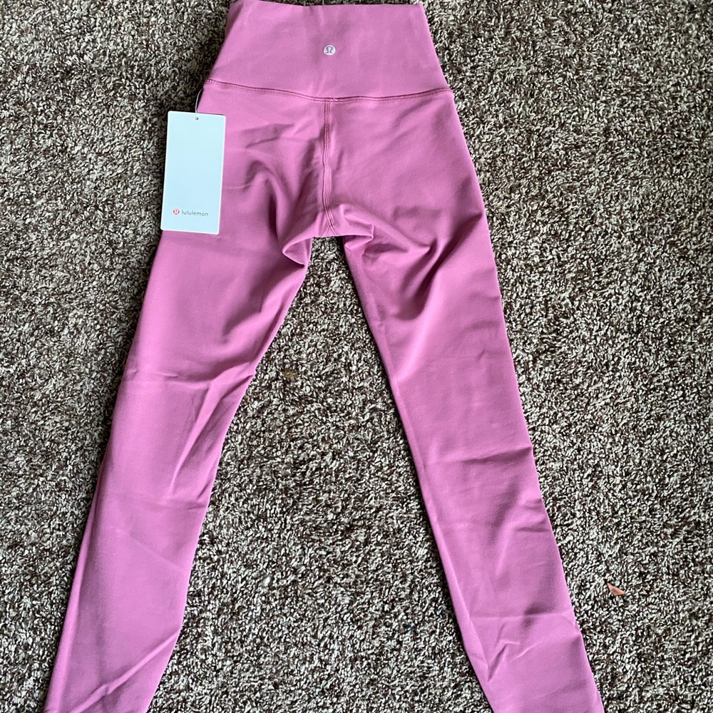 lululemon wunder under